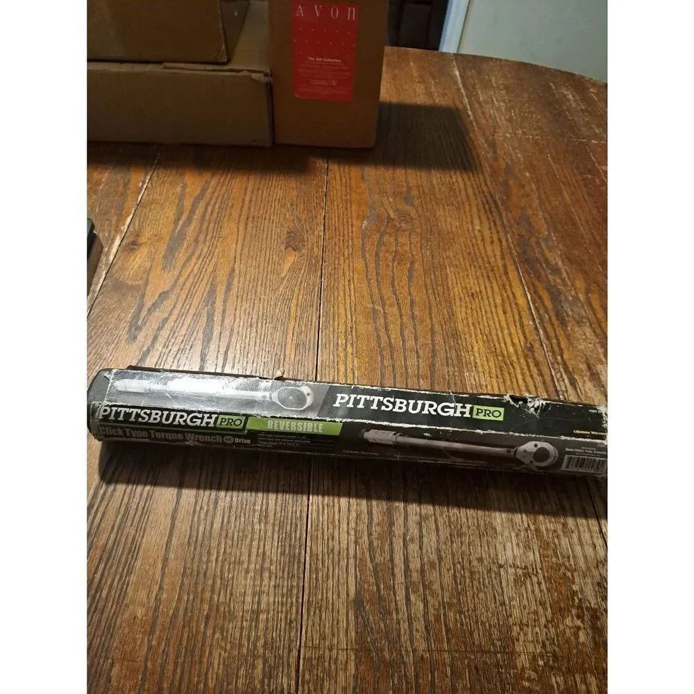 Pittsburgh Pro 1/2" Drive Click Torque Wrench 20–150 ft-lbs w/ Case & Paperwork
